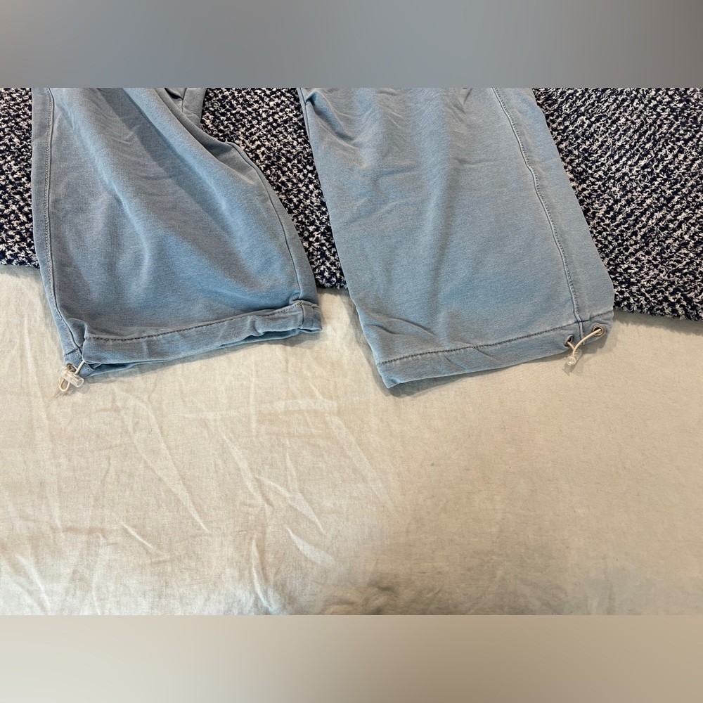 Light wash baggy cargo pants (L) - Picture 3 of 6